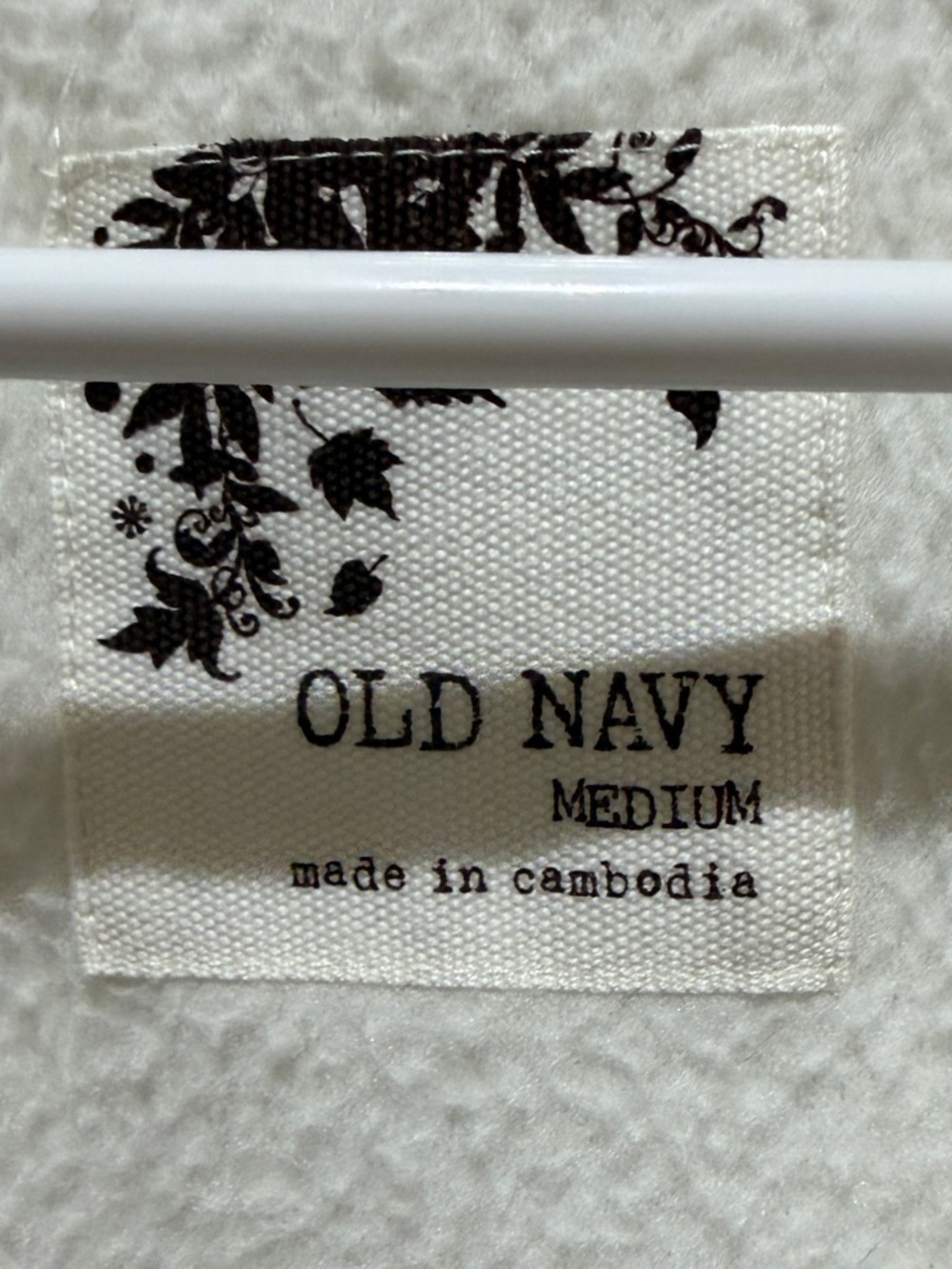 Old Navy Ivory Fleece Pullover - Picture 3 of 5